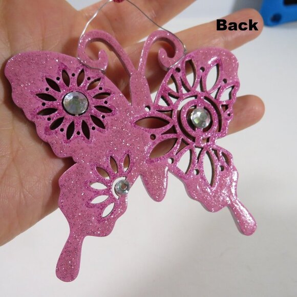 Butterfly with SUNFLOWER DESIGN Laser Cut Wooden Ornament Hangs #2 - Picture 4 of 6